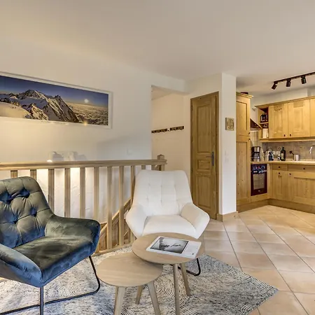 Mouilles - 113m2 Jardin Calme Garage Bar Centre *