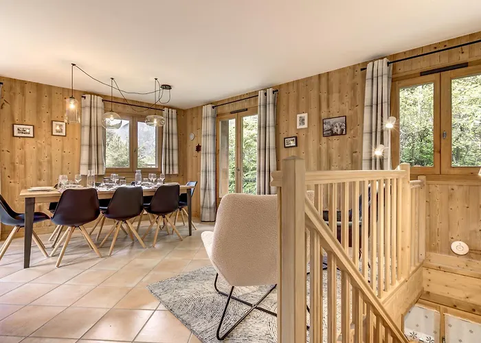 Mouilles - 113m2 Jardin Calme Garage Bar Centre Appartement